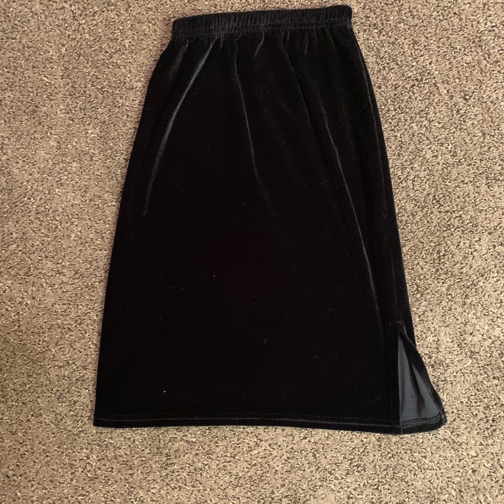 Black velvet skirt